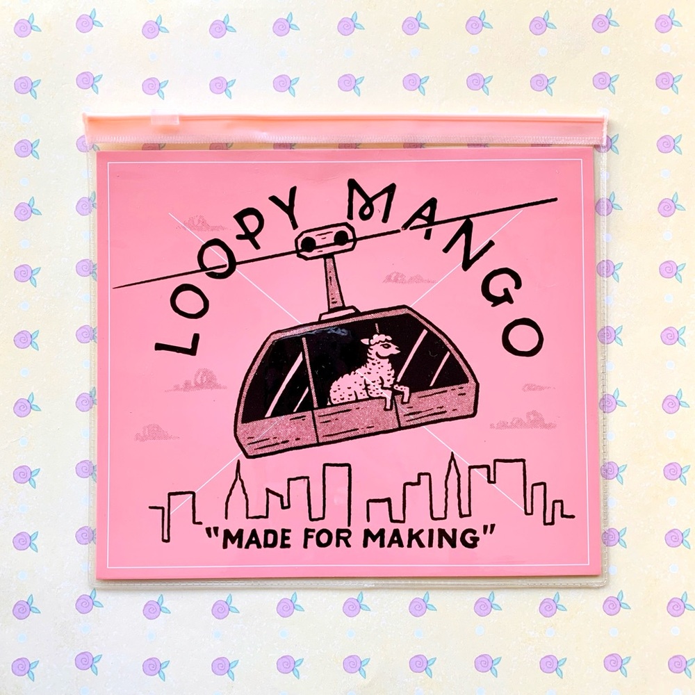 NWOT Loopy Mango Reusable Zip Pouch - Tram